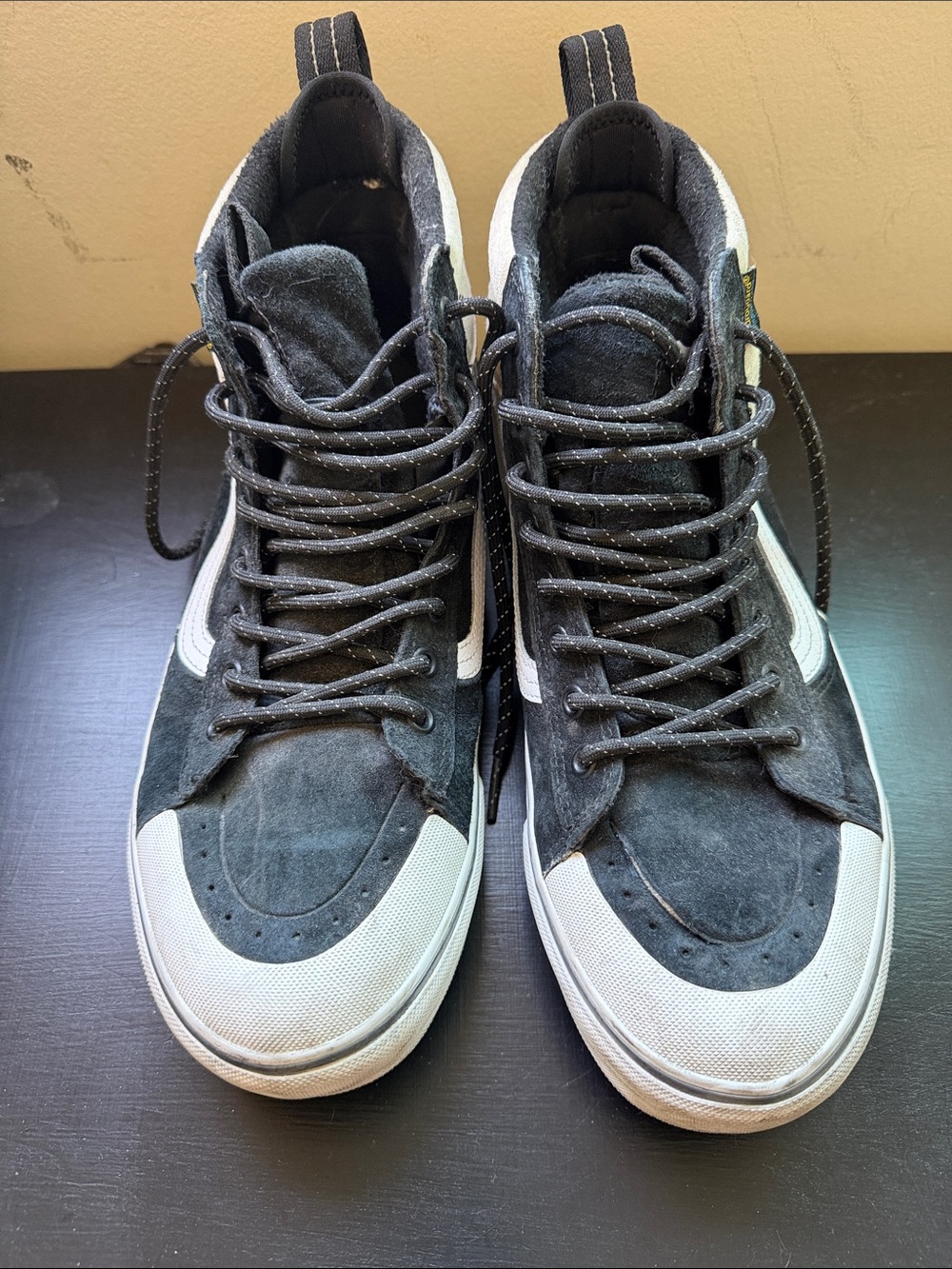 Men's vans size 9 mte Black and White High-Top Suede Sneakers